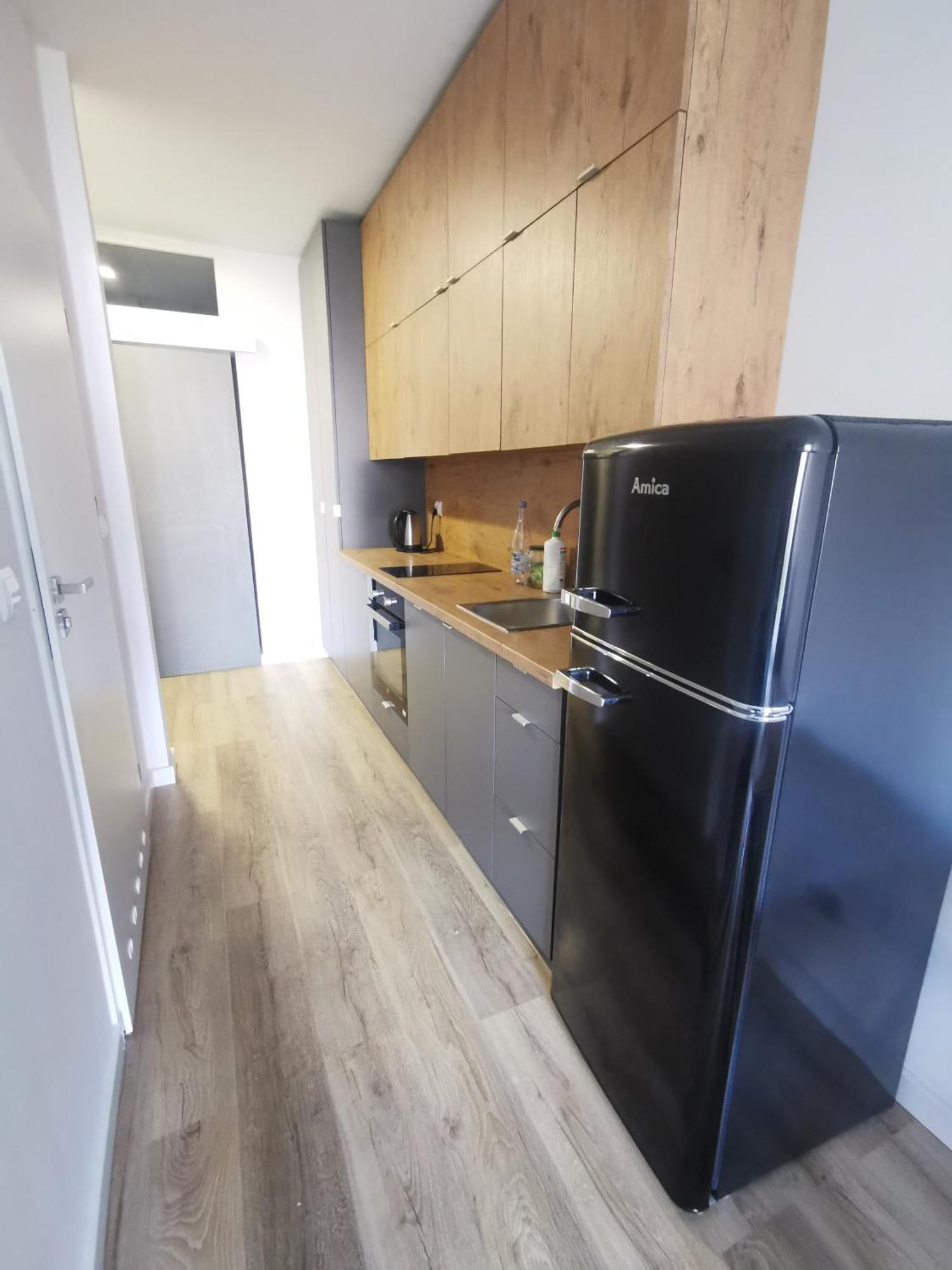 Adler Room Suite -- Prywatna Lazienka, Dostep Na Kod, Parking Łódź Esterno foto